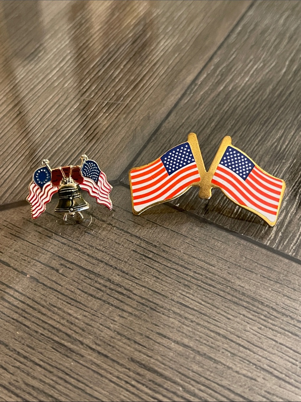 Patriotic Lapel Pin Features Liberty Bell Between Two Crossed American Flags